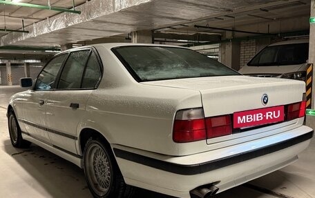 BMW 5 серия, 1991 год, 330 000 рублей, 21 фотография