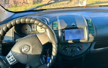 Nissan Note II рестайлинг, 2008 год, 650 000 рублей, 3 фотография