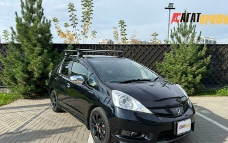 Honda Fit Shuttle I рестайлинг, 2012 год, 1 000 000 рублей, 2 фотография