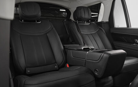 Land Rover Range Rover IV рестайлинг, 2025 год, 28 900 000 рублей, 24 фотография