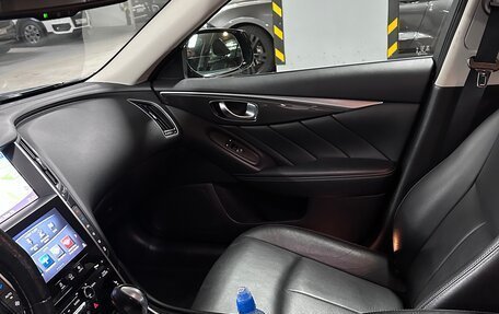 Infiniti Q50 I рестайлинг, 2016 год, 2 500 000 рублей, 11 фотография