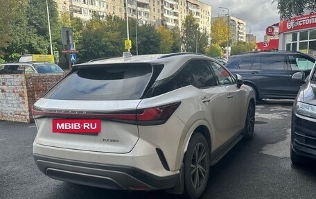 Lexus RX IV рестайлинг, 2023 год, 7 900 000 рублей, 3 фотография