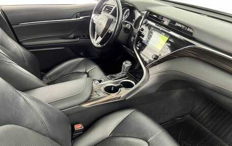 Toyota Camry, 2019 год, 2 790 000 рублей, 13 фотография