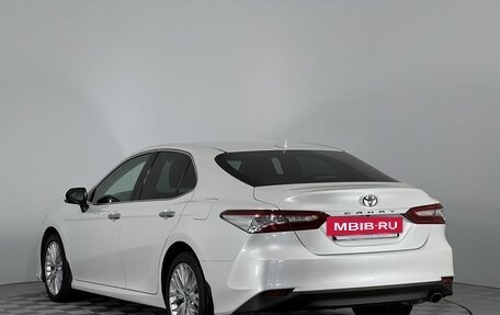 Toyota Camry, 2019 год, 2 790 000 рублей, 7 фотография