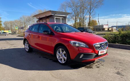 Volvo V40 Cross Country I, 2016 год, 1 750 000 рублей, 2 фотография