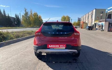 Volvo V40 Cross Country I, 2016 год, 1 750 000 рублей, 7 фотография