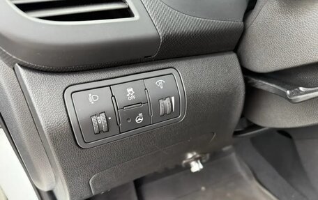Hyundai Solaris II рестайлинг, 2014 год, 999 000 рублей, 7 фотография