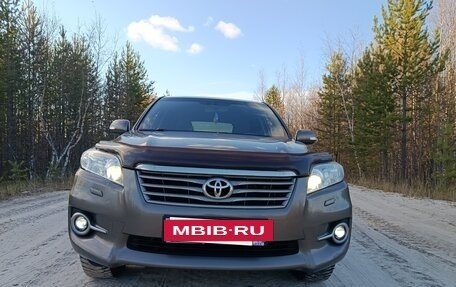 Toyota RAV4, 2010 год, 1 350 000 рублей, 4 фотография