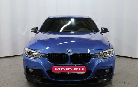BMW 3 серия, 2018 год, 2 750 000 рублей, 2 фотография