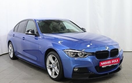 BMW 3 серия, 2018 год, 2 750 000 рублей, 3 фотография