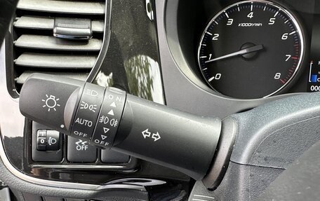 Mitsubishi Outlander III рестайлинг 3, 2022 год, 2 600 000 рублей, 17 фотография