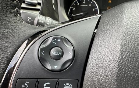 Mitsubishi Outlander III рестайлинг 3, 2022 год, 2 600 000 рублей, 15 фотография