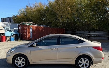 Hyundai Solaris II рестайлинг, 2013 год, 970 000 рублей, 6 фотография