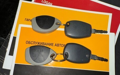 Renault Logan I, 2012 год, 400 000 рублей, 5 фотография