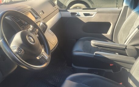 Volkswagen Multivan T5, 2012 год, 2 100 000 рублей, 29 фотография
