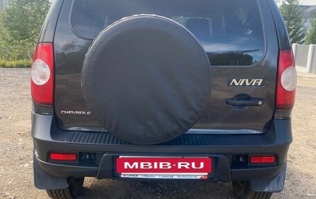 Chevrolet Niva I рестайлинг, 2017 год, 640 000 рублей, 7 фотография