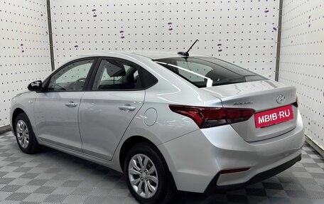 Hyundai Solaris II рестайлинг, 2018 год, 825 000 рублей, 5 фотография