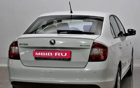 Skoda Rapid I, 2014 год, 1 000 000 рублей, 4 фотография