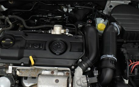 Skoda Rapid I, 2014 год, 1 000 000 рублей, 13 фотография