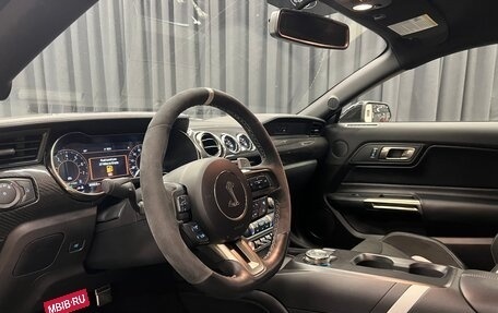 Ford Mustang VI рестайлинг, 2021 год, 14 990 000 рублей, 8 фотография
