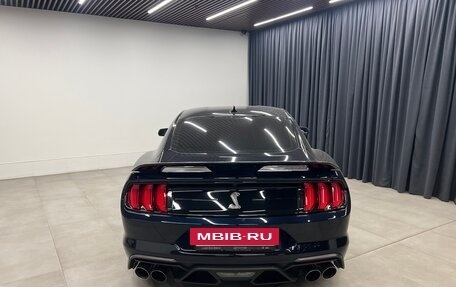 Ford Mustang VI рестайлинг, 2021 год, 14 990 000 рублей, 4 фотография
