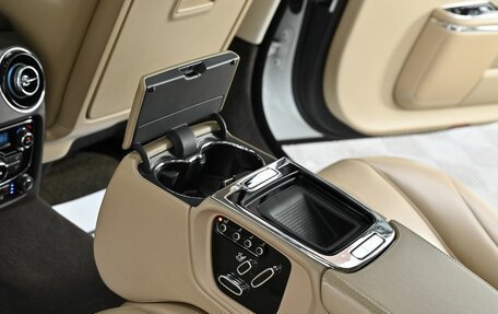 Jaguar XJ IV (X351), 2013 год, 2 449 000 рублей, 23 фотография