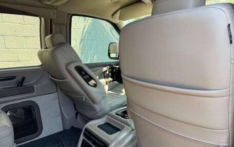 Chevrolet Express II, 2025 год, 18 795 340 рублей, 12 фотография