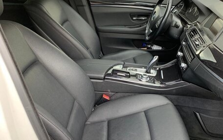 BMW 5 серия, 2014 год, 1 550 000 рублей, 4 фотография
