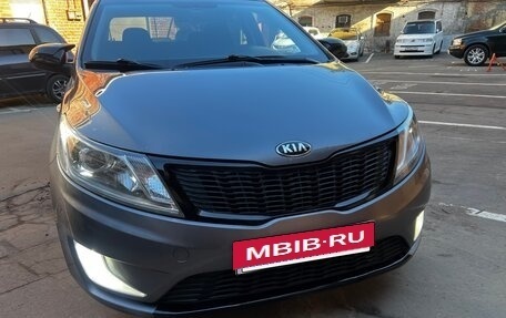 KIA Rio III рестайлинг, 2014 год, 950 000 рублей, 39 фотография