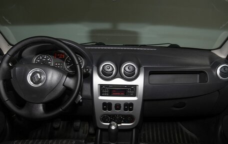 Renault Sandero I, 2013 год, 625 000 рублей, 6 фотография