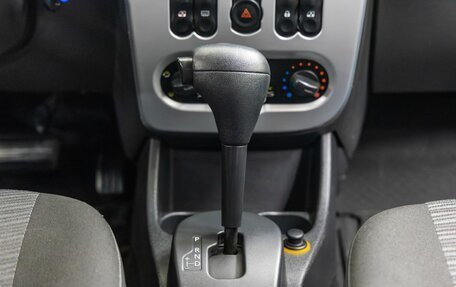 Renault Sandero I, 2010 год, 698 000 рублей, 20 фотография