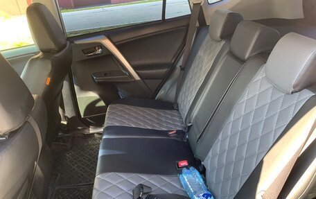 Toyota RAV4, 2013 год, 2 200 000 рублей, 11 фотография
