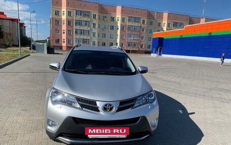 Toyota RAV4, 2013 год, 2 200 000 рублей, 12 фотография