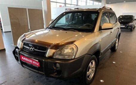 Hyundai Tucson III, 2005 год, 310 000 рублей, 1 фотография