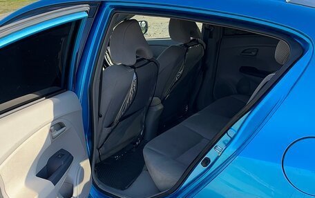 Honda Insight II рестайлинг, 2009 год, 650 000 рублей, 11 фотография