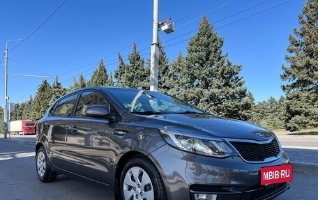 KIA Rio III рестайлинг, 2015 год, 990 000 рублей, 4 фотография