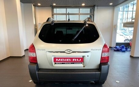 Hyundai Tucson III, 2005 год, 310 000 рублей, 4 фотография