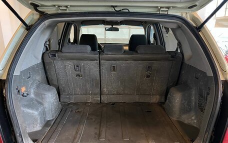 Hyundai Tucson III, 2005 год, 310 000 рублей, 16 фотография