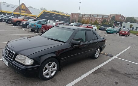 Mercedes-Benz C-Класс, 1996 год, 235 000 рублей, 3 фотография