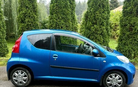 Peugeot 107 I рестайлинг, 2010 год, 465 000 рублей, 4 фотография