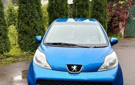 Peugeot 107 I рестайлинг, 2010 год, 465 000 рублей, 3 фотография