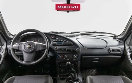 Chevrolet Niva I рестайлинг, 2015 год, 698 000 рублей, 13 фотография