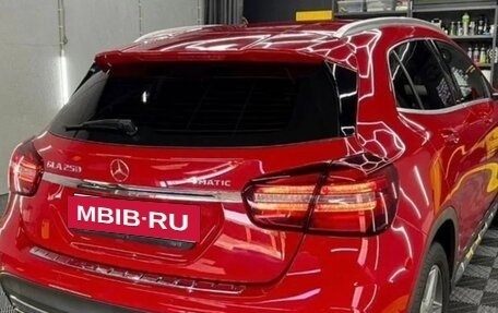 Mercedes-Benz GLA, 2017 год, 2 650 000 рублей, 3 фотография