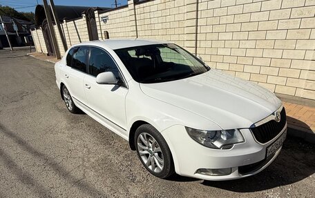 Skoda Superb III рестайлинг, 2011 год, 940 000 рублей, 2 фотография
