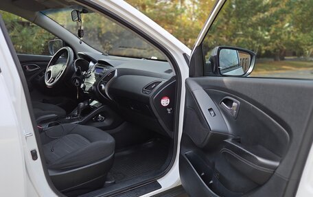 Hyundai ix35 I рестайлинг, 2013 год, 1 375 000 рублей, 20 фотография