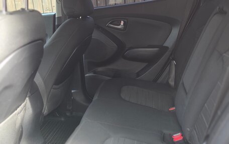 Hyundai ix35 I рестайлинг, 2013 год, 1 375 000 рублей, 25 фотография