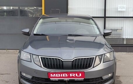 Skoda Octavia, 2018 год, 1 070 000 рублей, 2 фотография