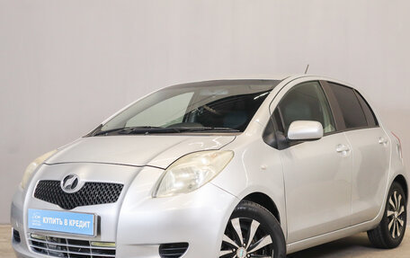 Toyota Vitz, 2005 год, 679 000 рублей, 3 фотография