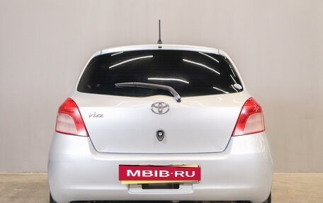 Toyota Vitz, 2005 год, 679 000 рублей, 5 фотография