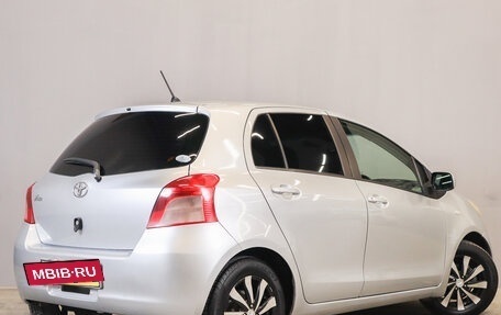 Toyota Vitz, 2005 год, 679 000 рублей, 6 фотография